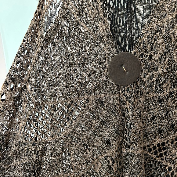 Corel Red Vest - Picture 3 of 15